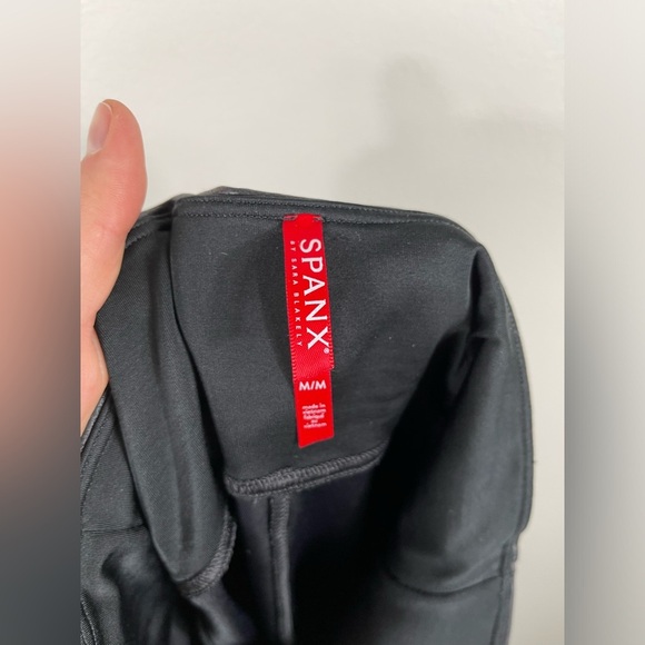 Spanx Shape Black Faux Leather Leggings Size M - Picture 11 of 15